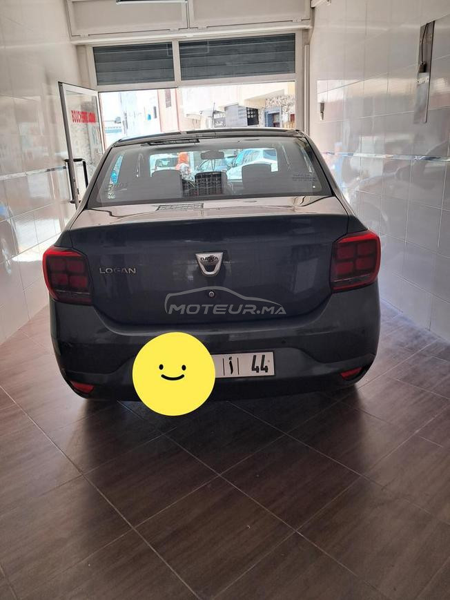 je vends ma dacia logan de 2017 en excellent état