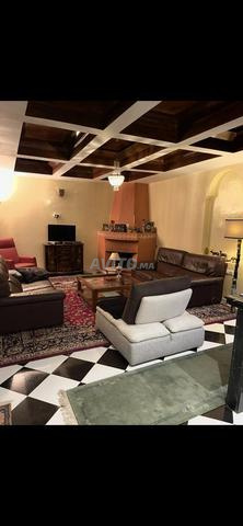 Appartement en rehhan dans une villa