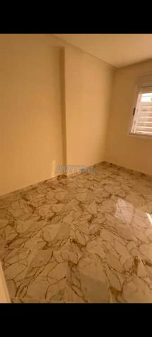 Appartements à louer mensuellement, 4ème étage avec ascenseur, 3 chambres et terrasse - 2