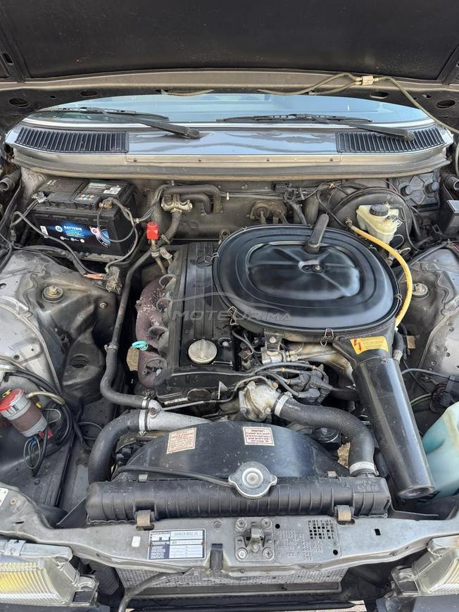 Mercedes 230e