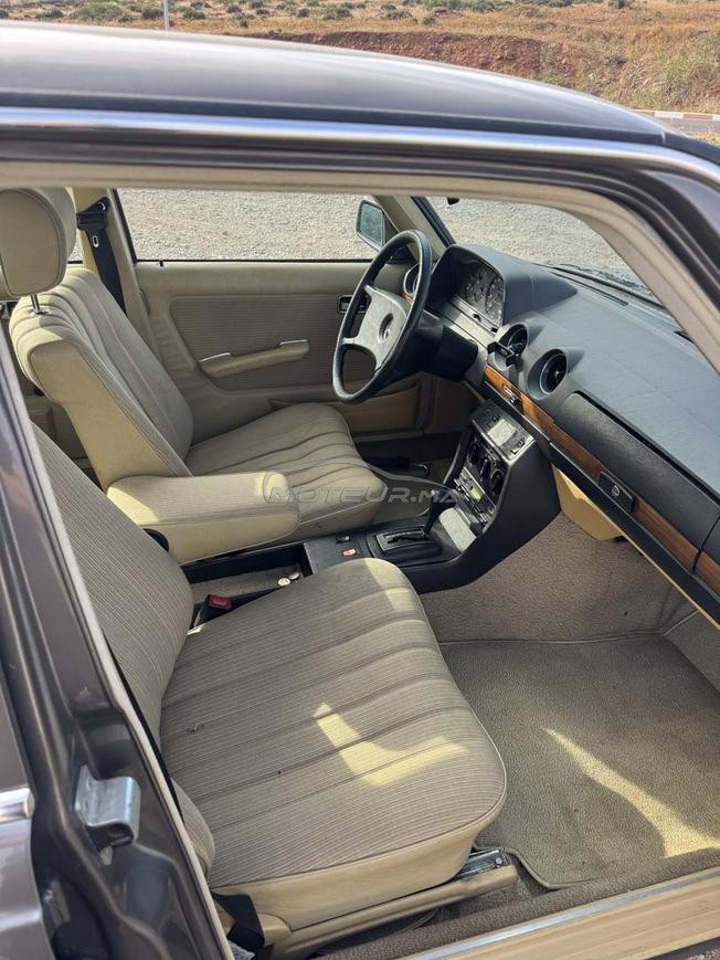 Mercedes 230e