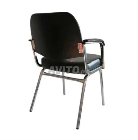 Chaises iso - 2