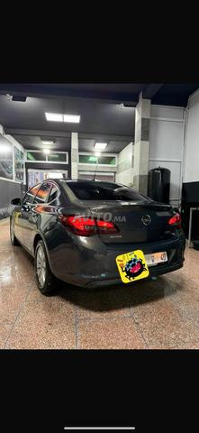 Opel Astra - 2