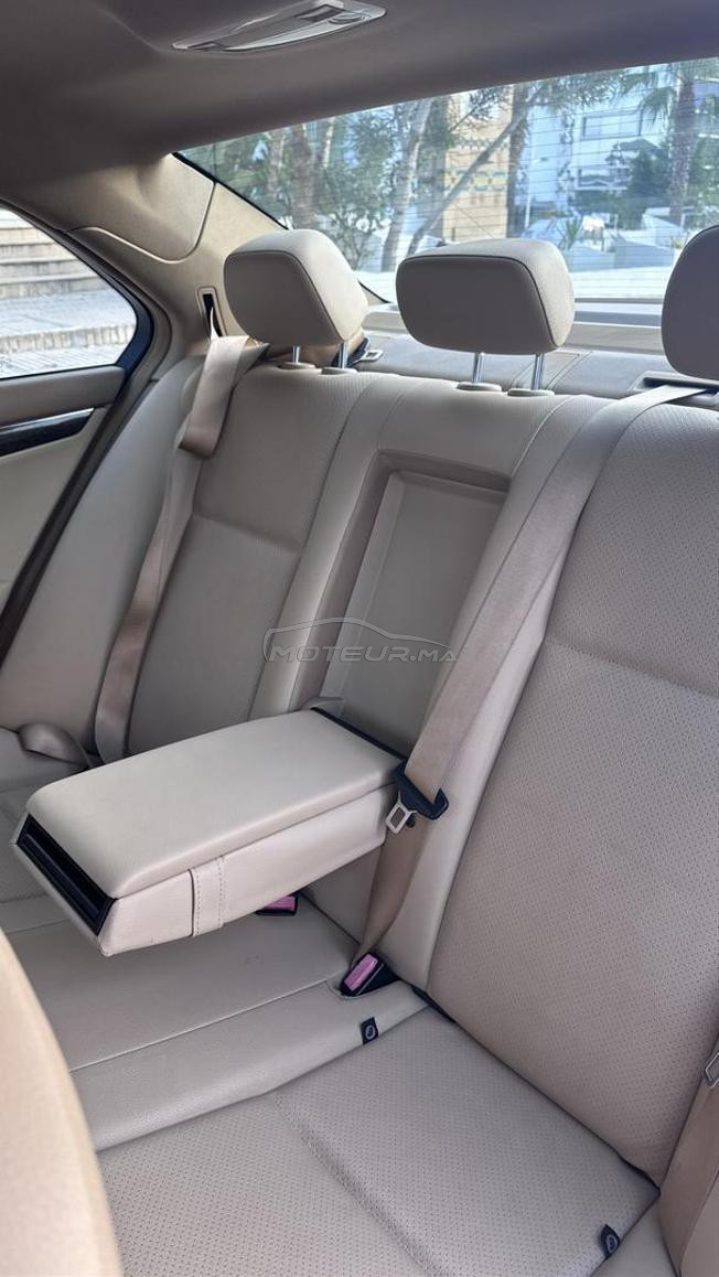 MERCEDES CLASSE C220 PREMIERE MAIN 