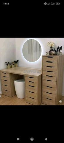 Coiffeuse avec miroir led et commode 9 tiroirs - 2