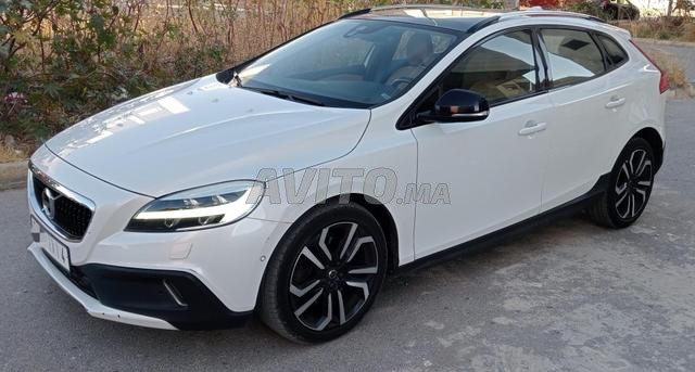 فولفو V40 كروس كانتري، المالك الأول