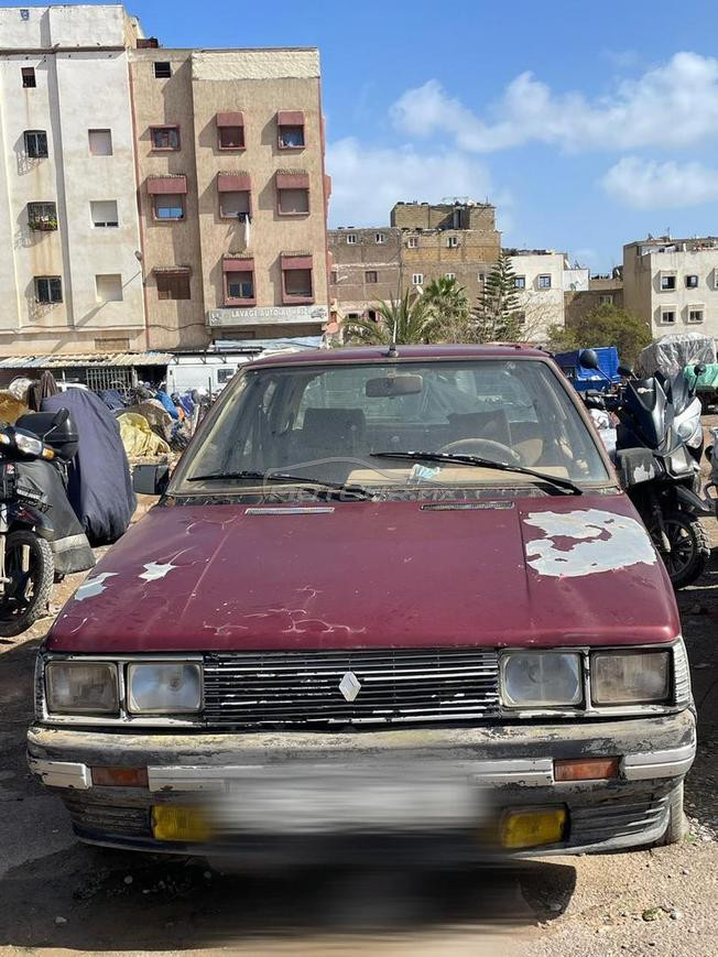 RENAULT11 TXE 👍