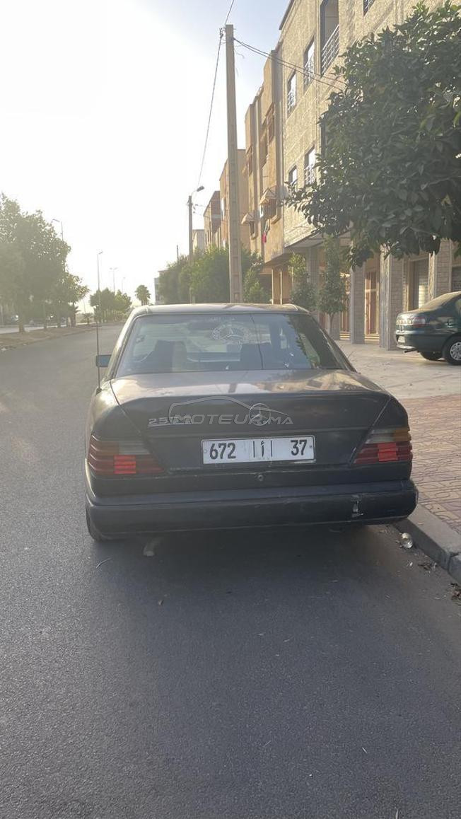 سيارة مرسديس بورميان ما ممتازة موديل 1987 وانة1993