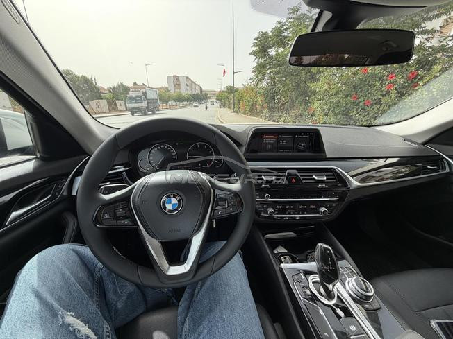 BMW série 520 