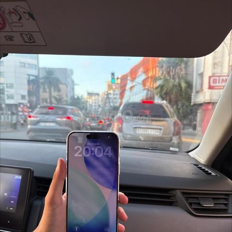 iPhone 16 Pro Max Gold 256go - 2