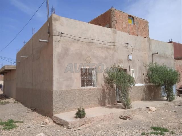 Maison libre à vendre dans le quartier Sidi Ben Jaafar - 2
