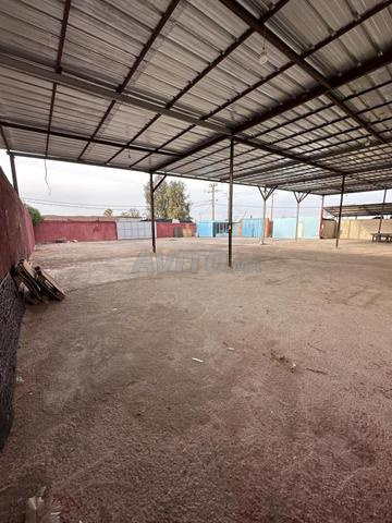 Dépôt à louer Mhamid 10 Saada