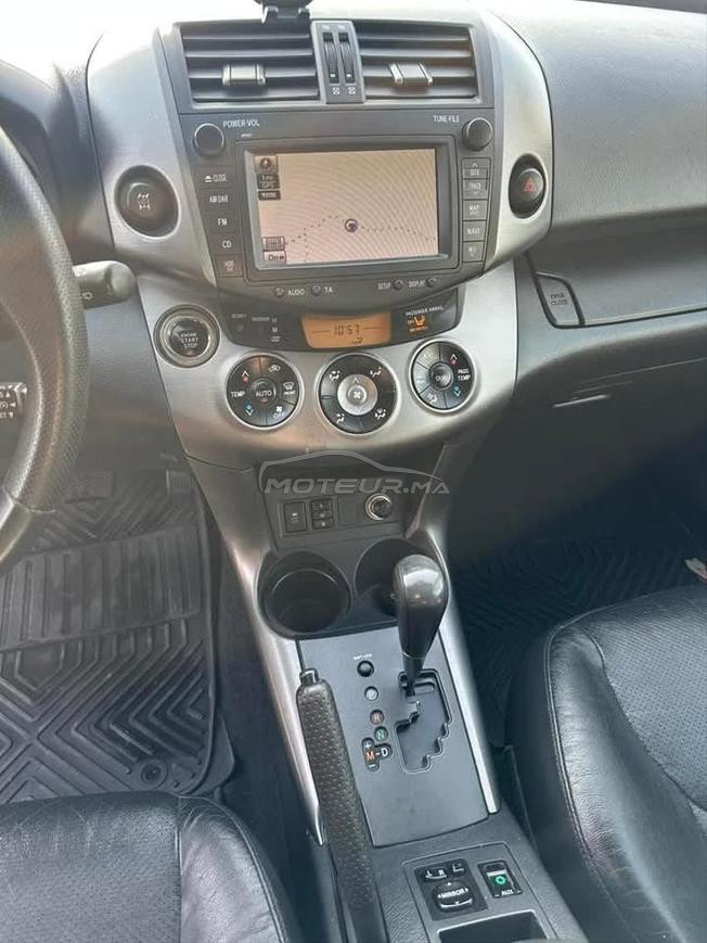 Toyota raf4 essence automatique 