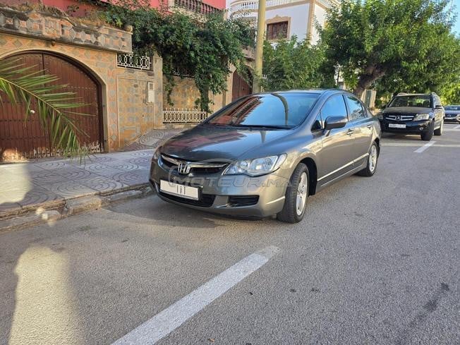 Honda Civic Essence Manuelle 2008 à Tétouan