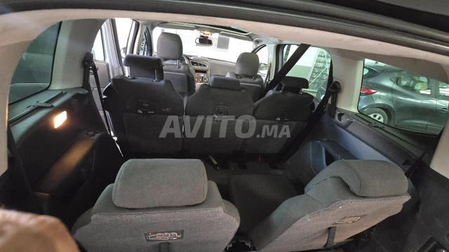 Peugeot 5008 2 hdi 163 cv - 2