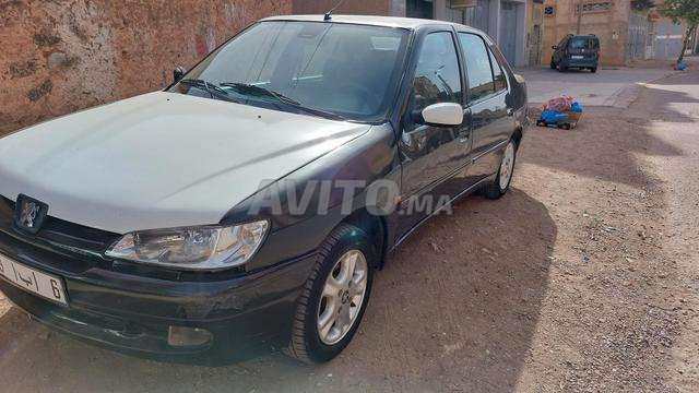 بيجو 306 بنزين يدوية 1996 في وجدة