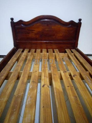Chambre avec 2 coiffeuses - 2