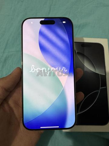 iPhone 16 Pro 128 Go - 2