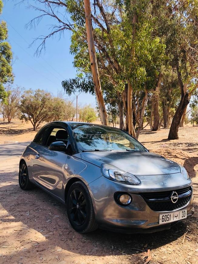 opel adam essence modèle 2018 