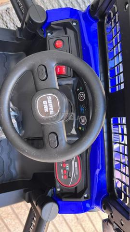 Voiture électrique pour enfants / Livraison gratuite - 2