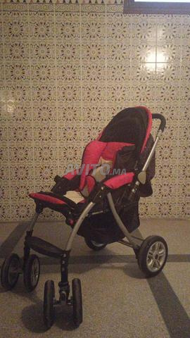 Poussette propre à un prix très raisonnable - 2