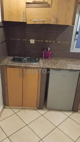 استوديو مفروش، حتى الأجانب الجادون، ماكدونالدز المعاريف - 2