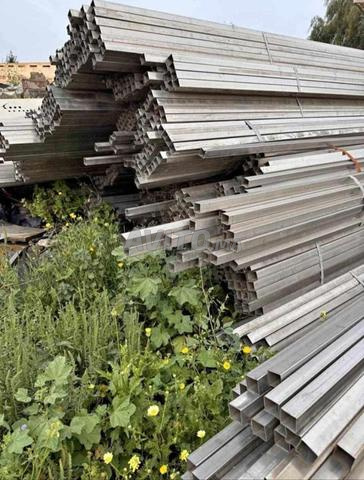 بيع أنابيب ومقاطع من الفولاذ المقاوم للصدأ - 2