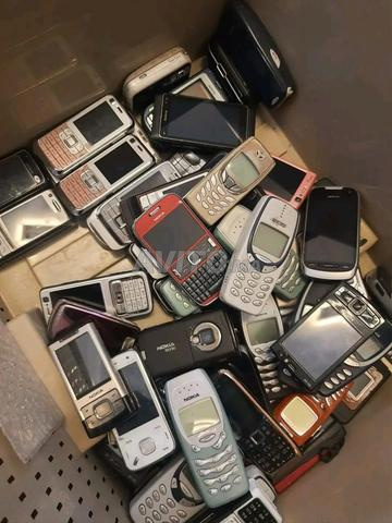 Téléphones anciens