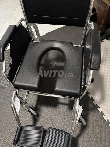 Fauteuil roulant de bain - 2