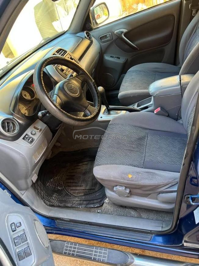 Toyota RAV-4 Essence Automatique 2004 à Mohammedia