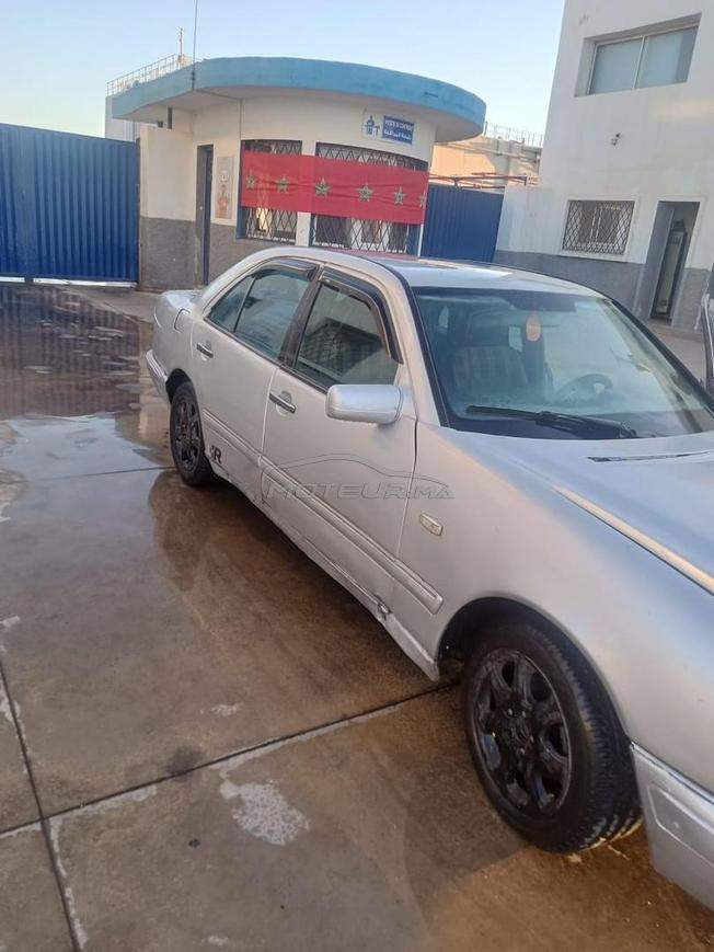 Mercedes e220 3winat 
