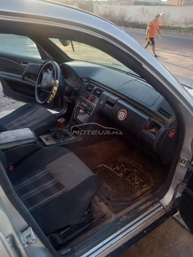 Mercedes e220 3winat 