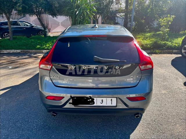 Volvo V40 Diesel Automatique - 2