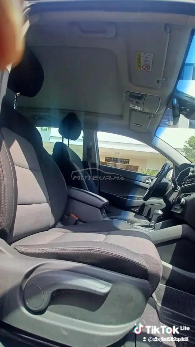 je mets en vente ma voiture hyundai tucson 