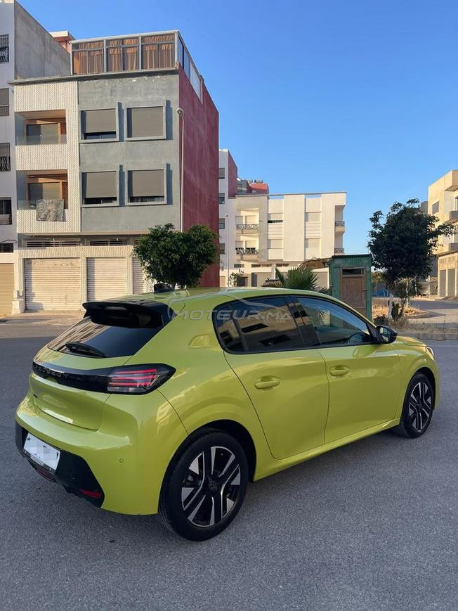Peugeot 208 Allure 2025