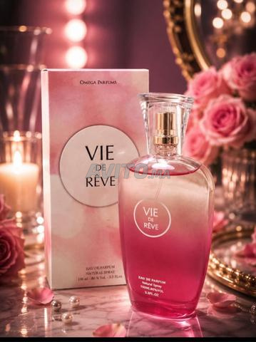 Pack de trois parfums féminins raffinés 100ml plus un cadeau - 2