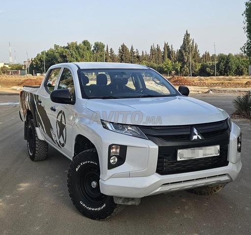 Mitsubishi L200 Double Cabine - 2