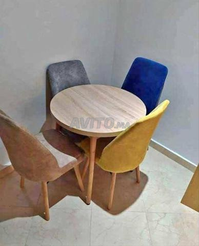 Salle à manger avec table ronde 👌🏼👌🏼👌🏼👌🏼 - 2