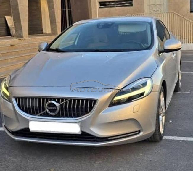 Volvo V40 Diesel Automatique 2019 à Casablanca