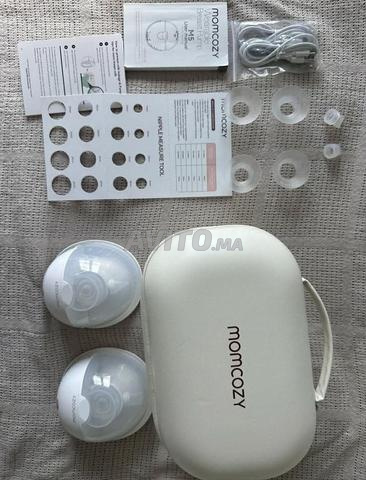 مضخة ثدي Momcozy M5