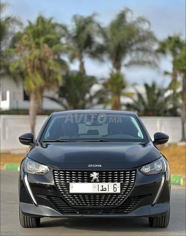 Peugeot 208 ALLURE 2022 automatique