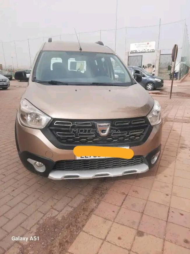 سيارة دوكير للبيع 