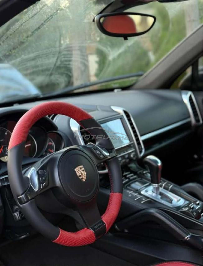 porshe cayenne 2012