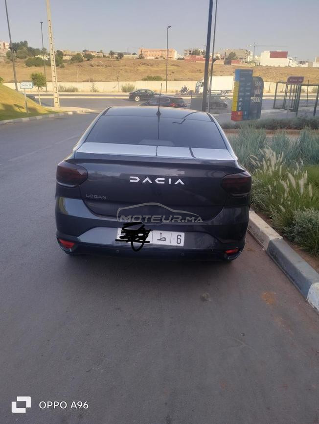 voiture dacia très bon état 