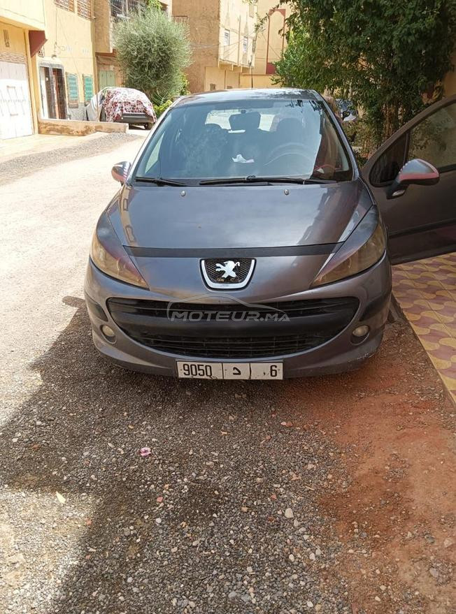 Peugeot 207 Essence Manuelle 2009 à Errachidia