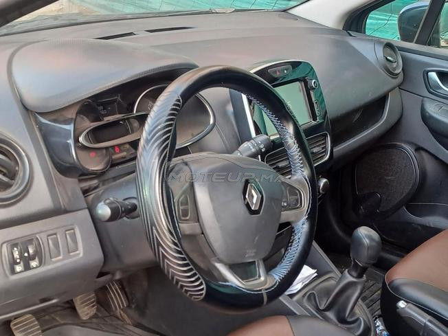 Renault Clio Essence Manuelle 2019 à Marrakech
