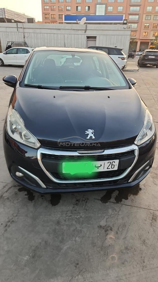 Peugeot 208 Diesel Manuelle 2018 à Marrakech