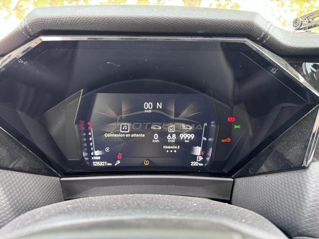DS 4 – Modèle 2023 – Diesel – Automatique
