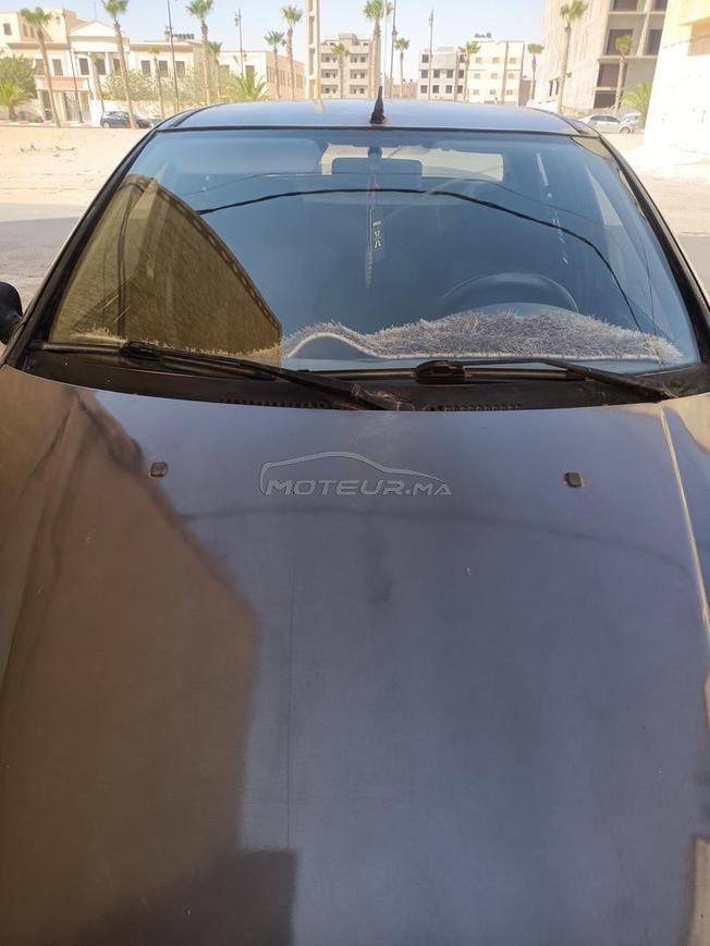 العيون الصحراء 