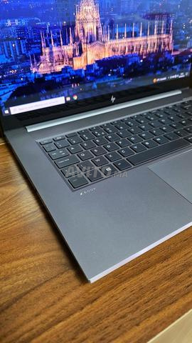 HP ZBook Studio G7-Core i7-32GB-RTXA3000 - 4K OLED - 2